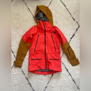 Northface Summit Series snowboard/ski shell/jacket
